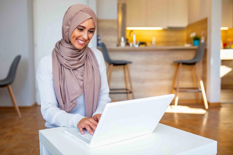 Les sites de rencontres musulmans : avantages et inconvénients